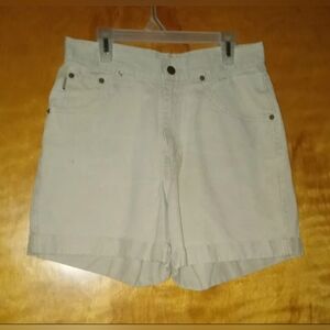 Women's Vintage 80's "Chic" High Rise Khaki/Beige Cuffed Shorts Size 7